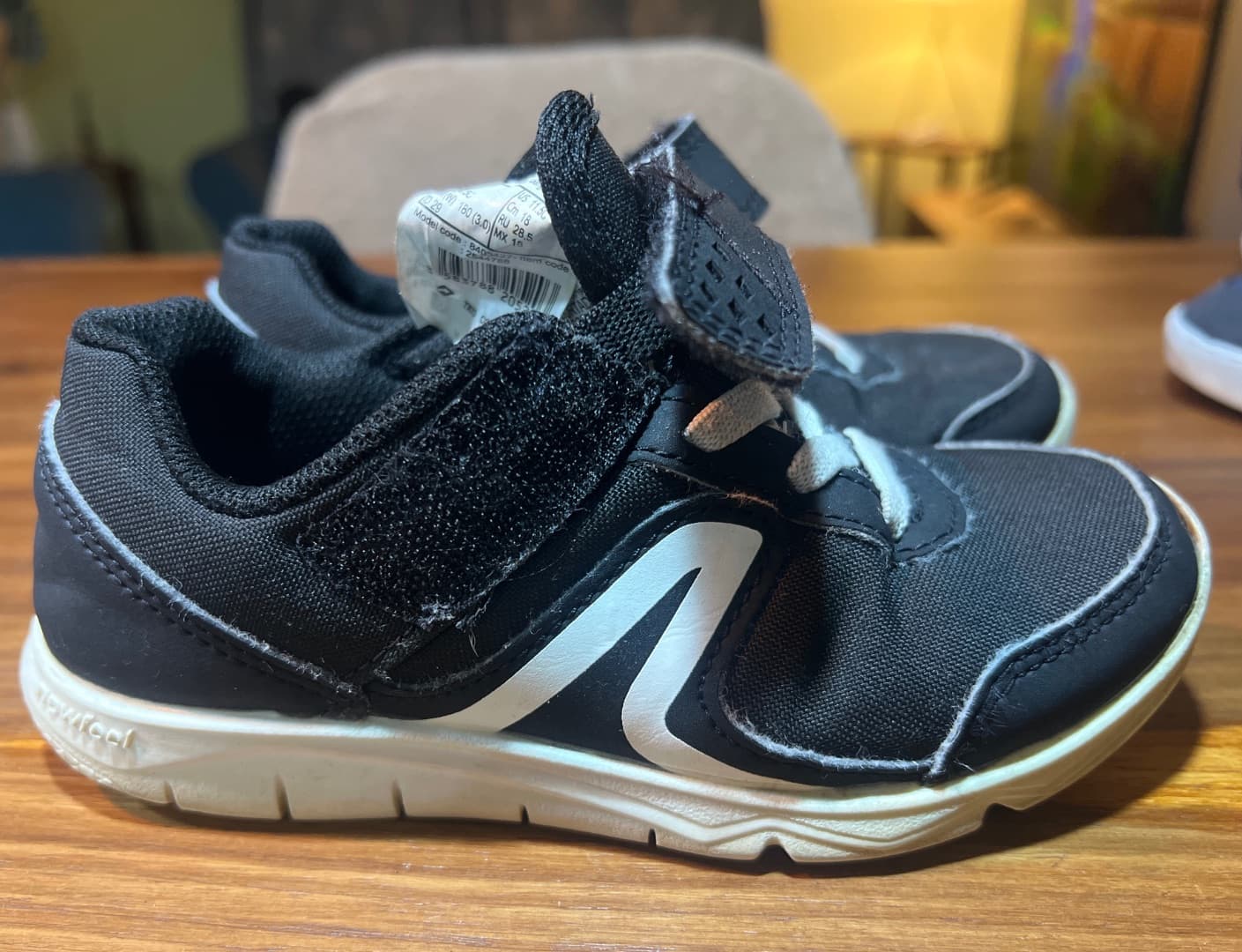 Newfeel PW 100 JR Kids Sneakers Black White Size 29 - Image 1 of 2