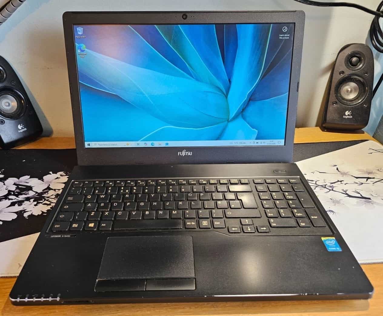 Fujitsu Lifebook A Series Laptop Intel Core i5 8GB RAM 256GB SSD